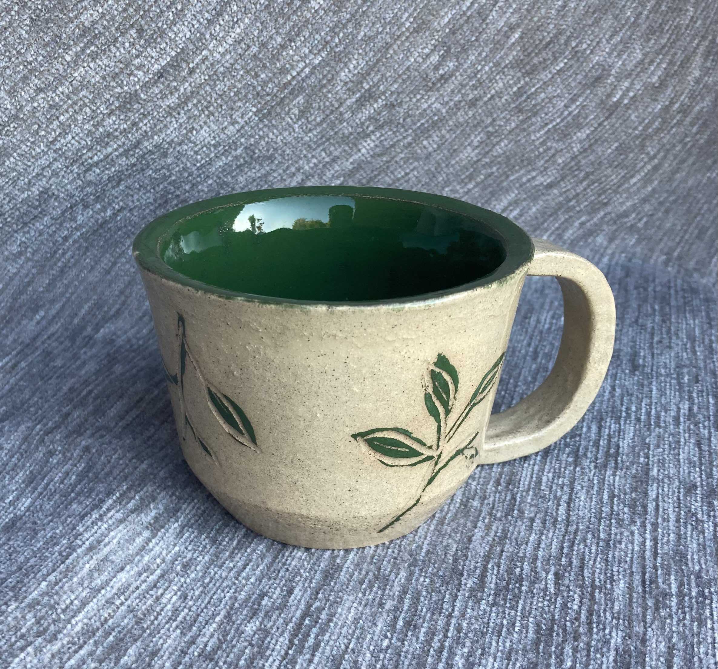 Leaf Mug Sgraffito